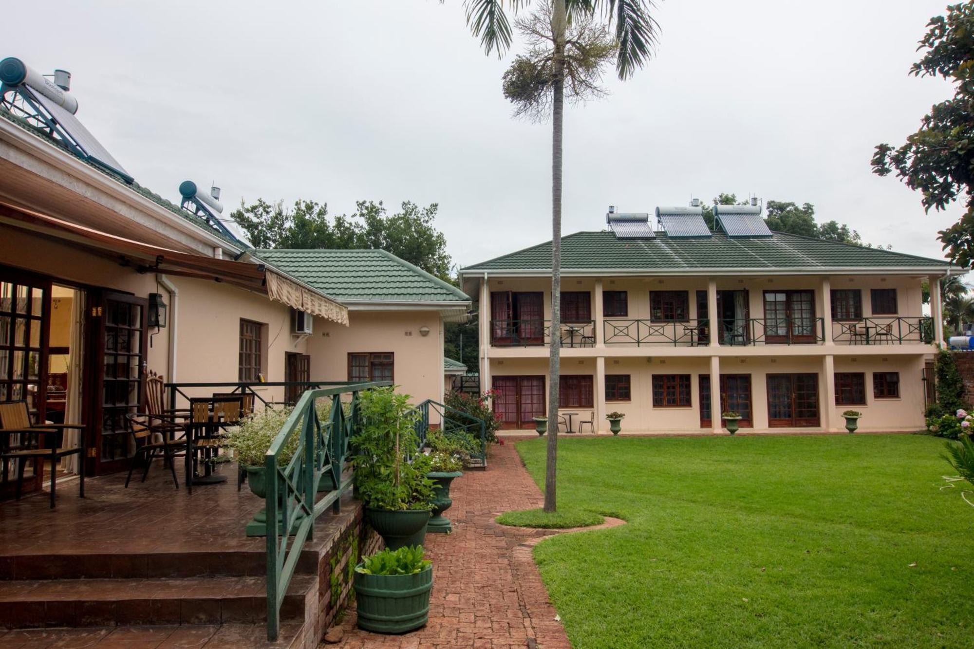 12 Fleetwood Bed and Breakfast Harare Buitenkant foto