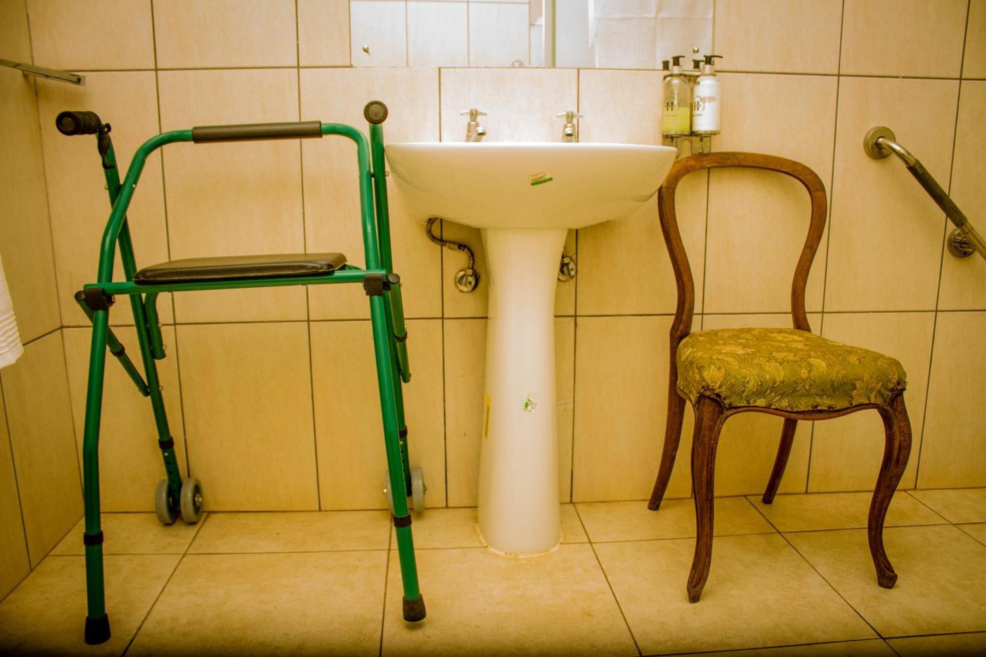 12 Fleetwood Bed and Breakfast Harare Buitenkant foto