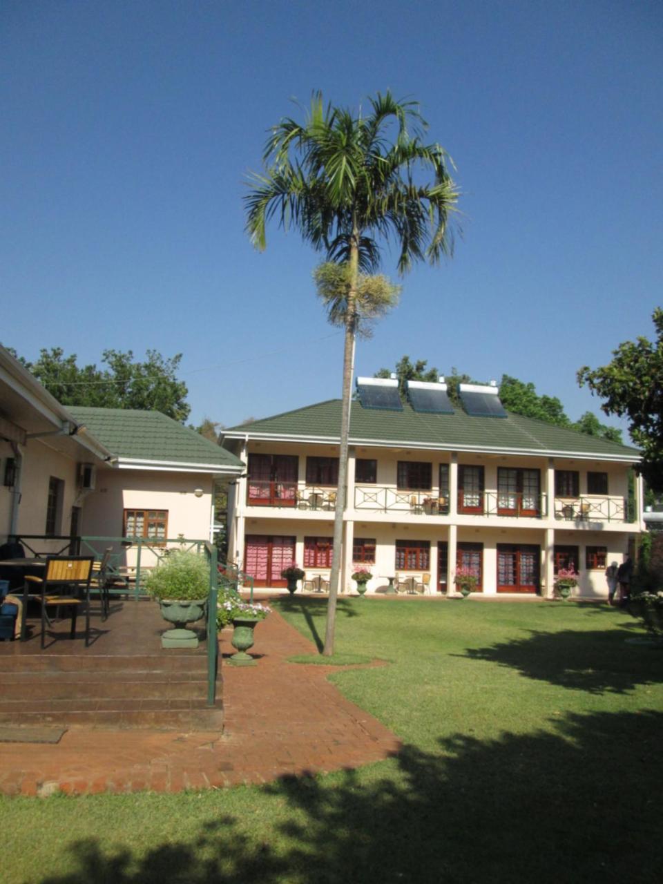 12 Fleetwood Bed and Breakfast Harare Buitenkant foto
