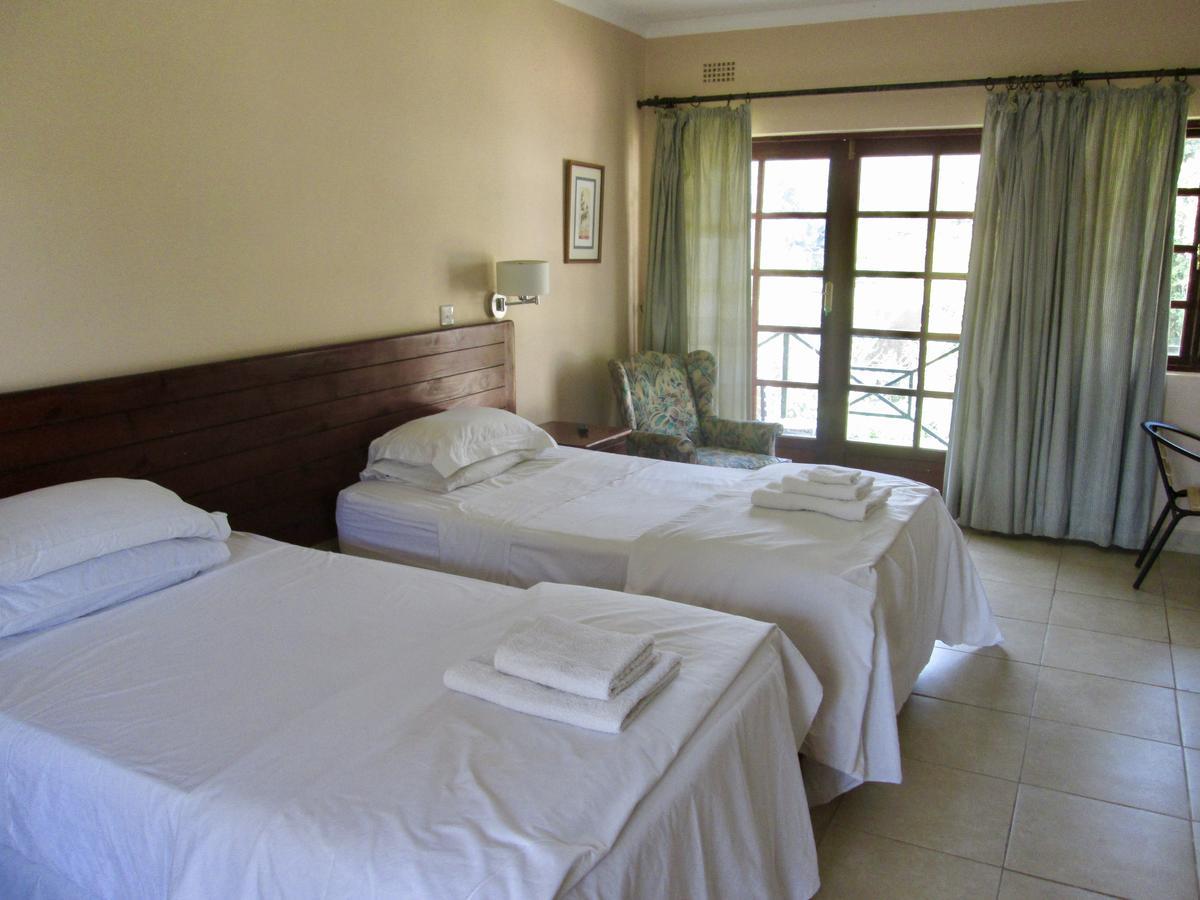12 Fleetwood Bed and Breakfast Harare Buitenkant foto