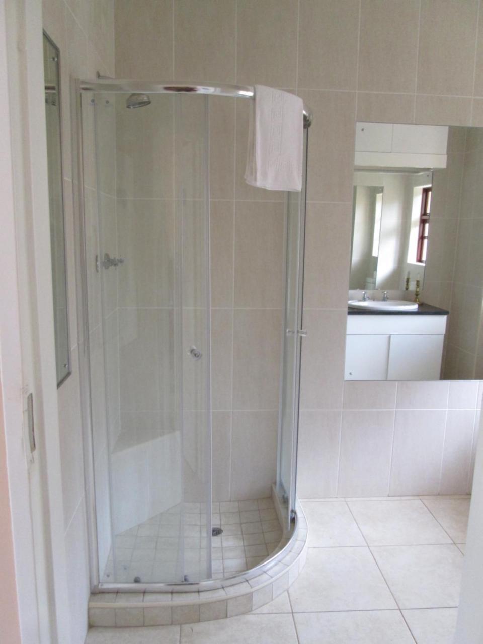 12 Fleetwood Bed and Breakfast Harare Buitenkant foto